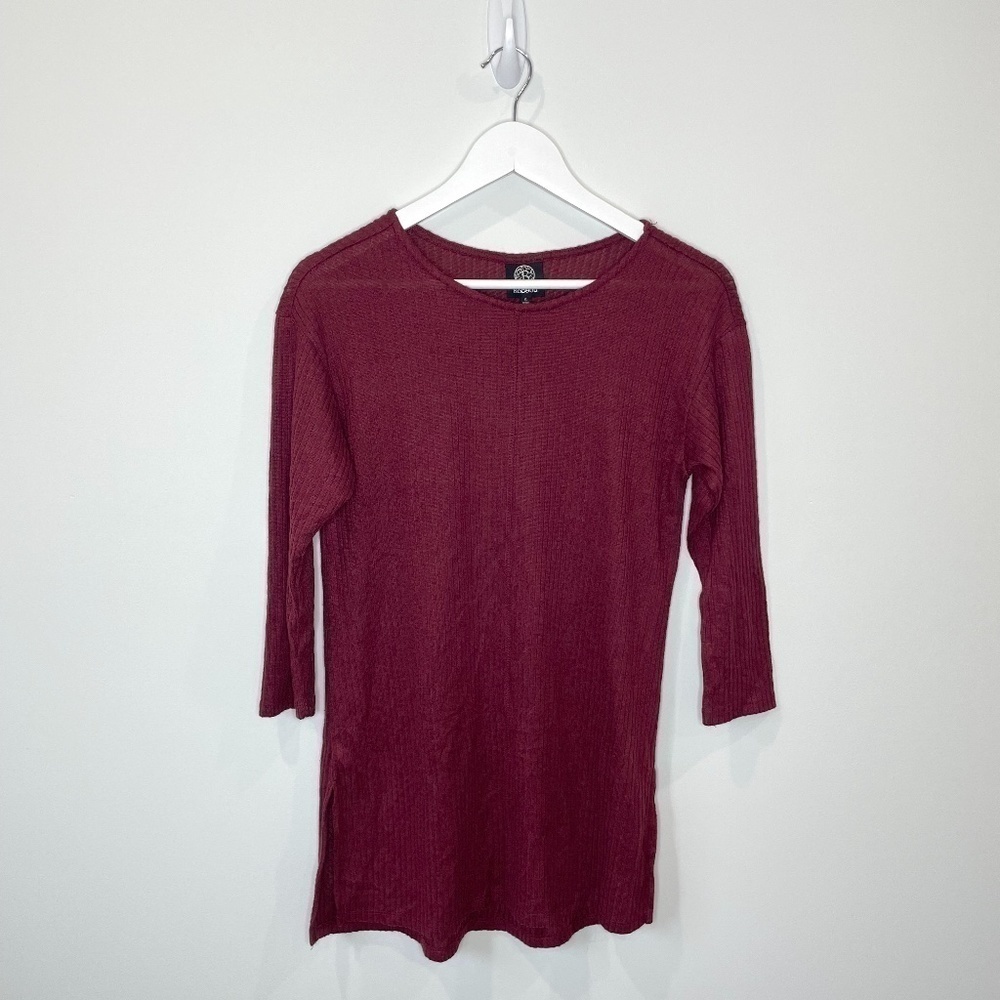 Bobeau Maroon Ribbed Tunic - Picture 2 of 6